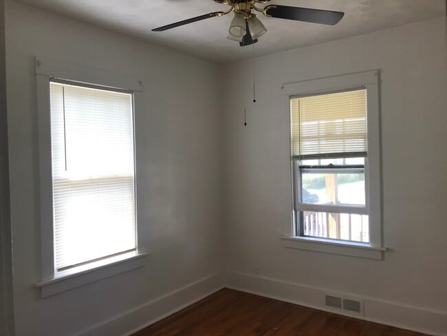 Photo - 3 bed, 1 bath, Off Street Parking & huge yard in 68106! $1,595