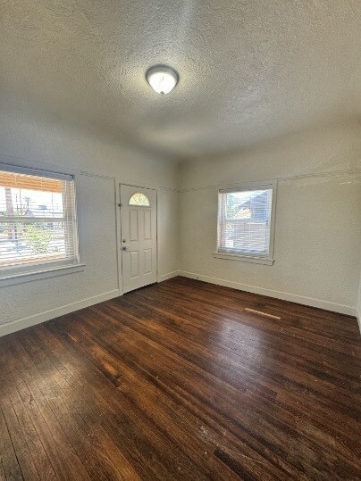 Photo - Charming Historic "Shot Gun Style" 2 bedroom Duplex