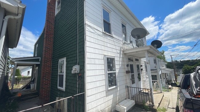 Photo - 511 -513 Baker St