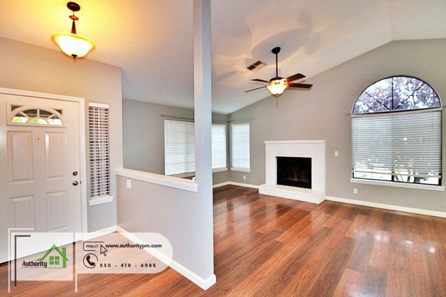 Photo - 2491 Candlewood Dr