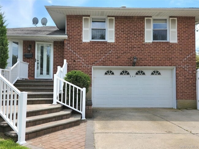 Photo - 244 Martin Dr