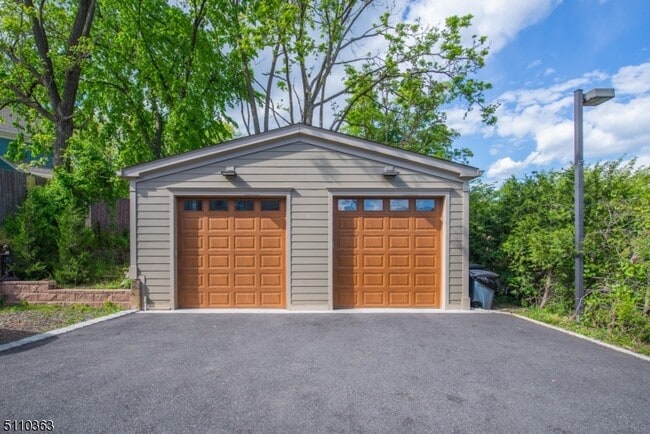 Photo - 109 Springfield Ave