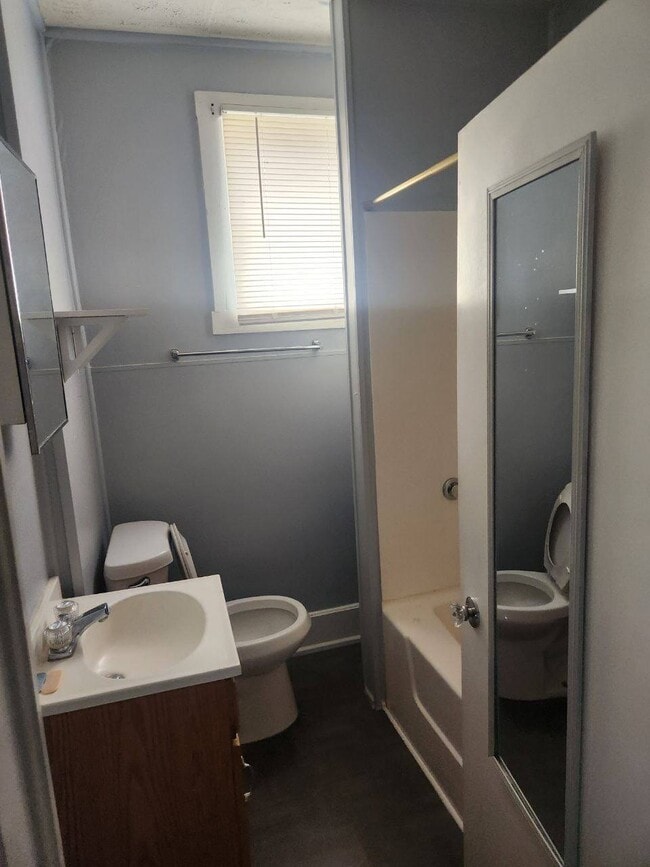 Photo - 307 miami Unit apt 3