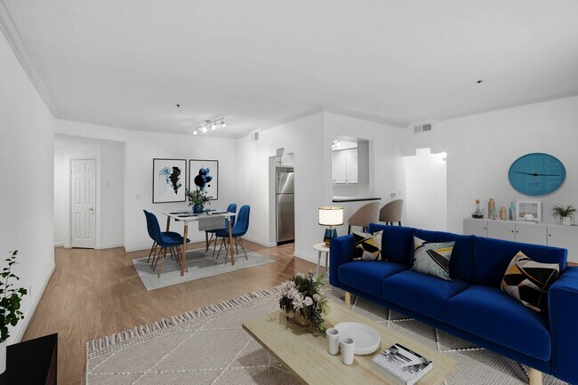 Photo - 311 S. Swall Drive Apartments