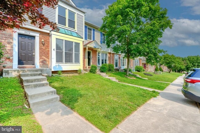 3409 Howell Ct