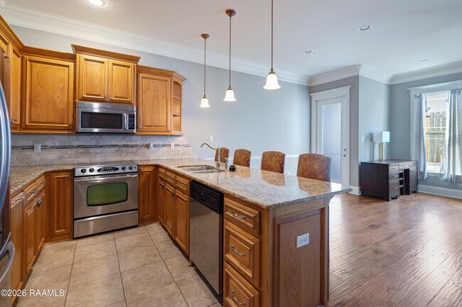 Photo - 103 Crystal Bay Ct