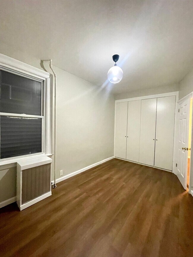 Photo - 162 Nelson Ave Unit 1