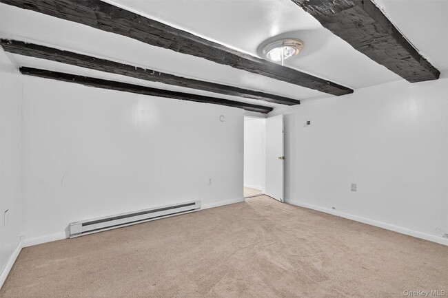 Building Photo - 15 Drechsel Ln Rental