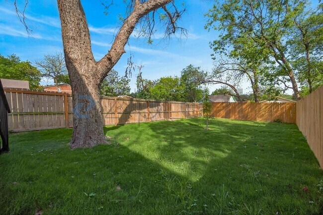 Photo - 113 Anderson Ave