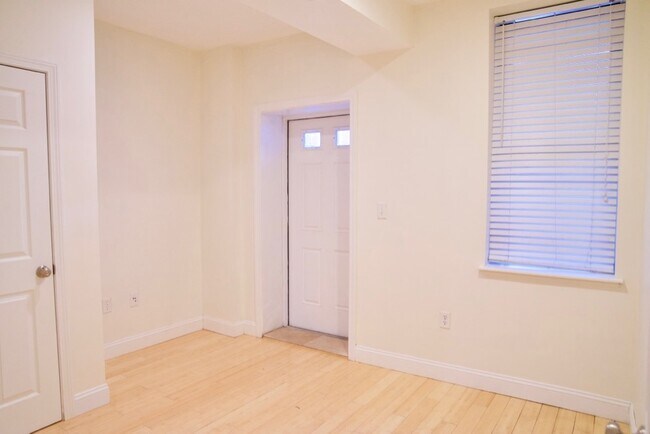 Photo - 58 E Springfield St Unit 1