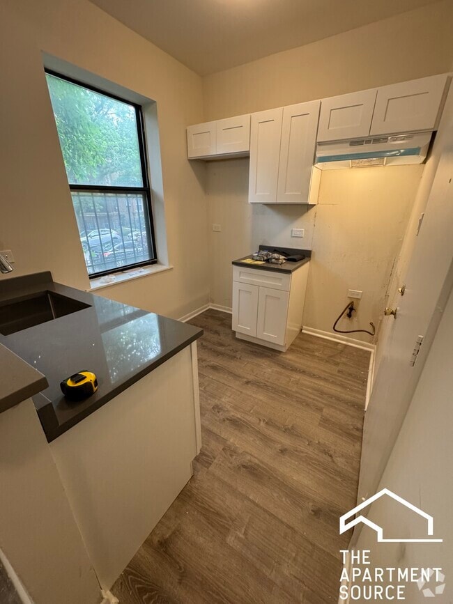 Building Photo - 7728 N Marshfield Ave Unit 1C Rental