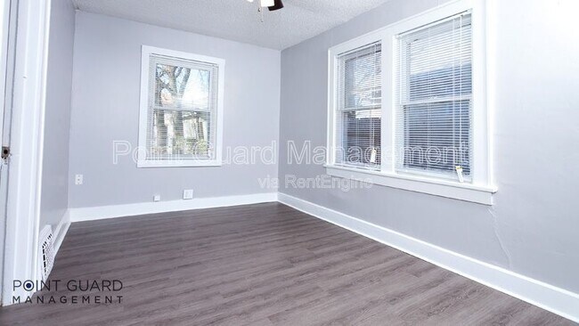 Photo - 135 S Minneapolis St Unidad 3