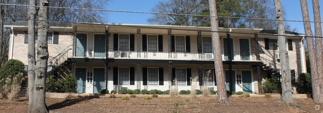 Building Photo - 223 E Cloverhurst Ave Rental