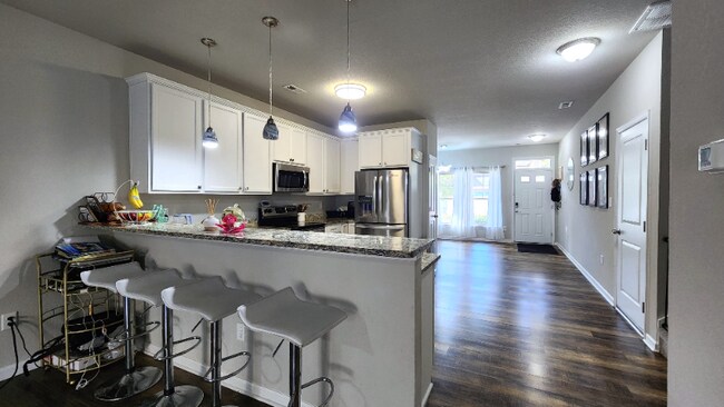 Photo - 200 Seasons Cir Unidad 303