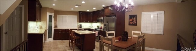 Photo - 17937 Magnolia Blvd