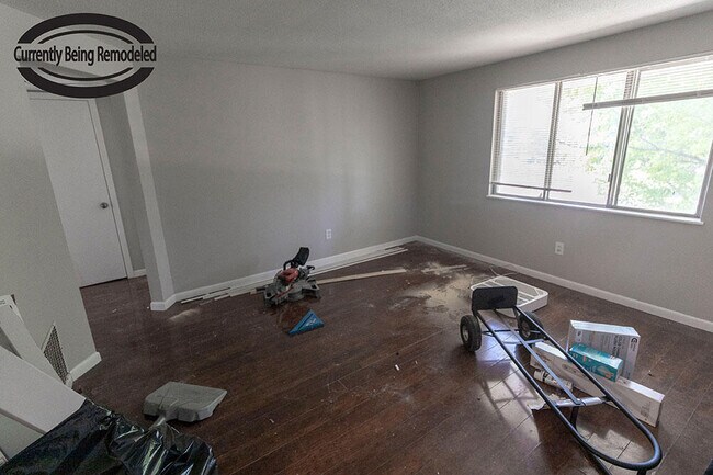 Photo - 1309 N Golf Blvd