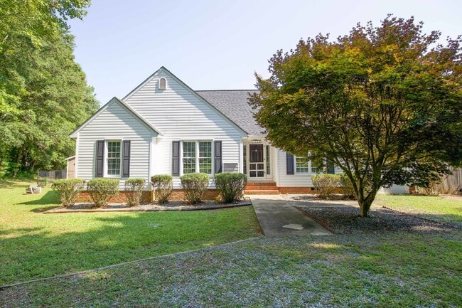 Photo - Charming 3-Bed, 2-Bath Home in Pittsboro's Serene Olde Farm Neighborhood! ?????