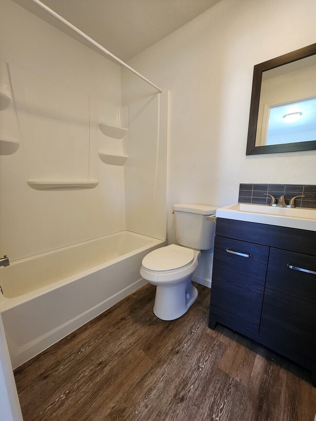 Photo - Cottage Cove, LLC Unidad 7