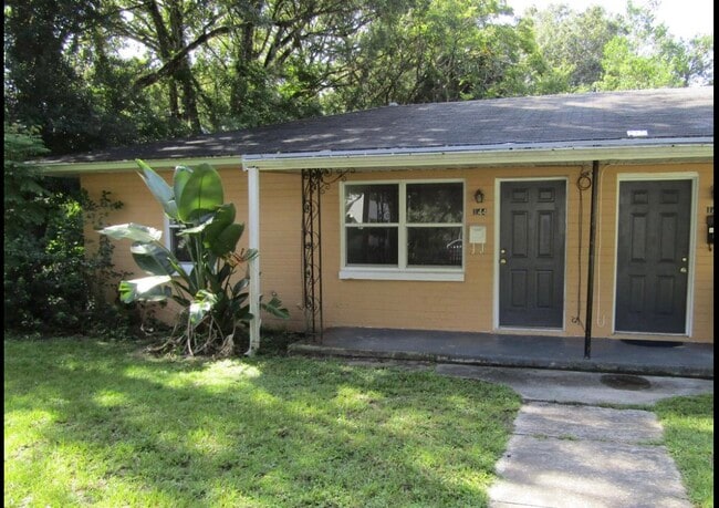 Building Photo - 144 W Michigan Ave Unit 144 W Michigan Ave