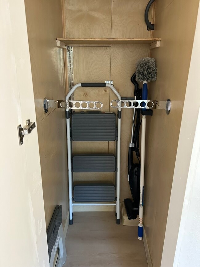 Photo - 3440 SW Falcon St