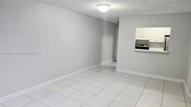 Photo - 2150 SW 16th Ave Unit 206