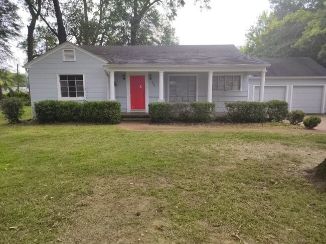 Building Photo - 321 Naples Rd Rental