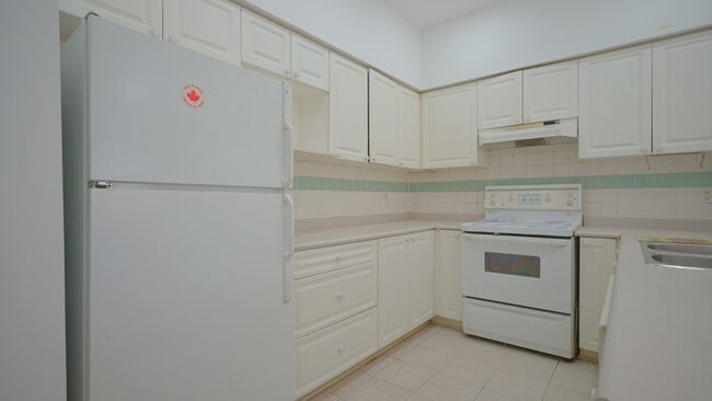 Photo - 238-238 Galloway Rd