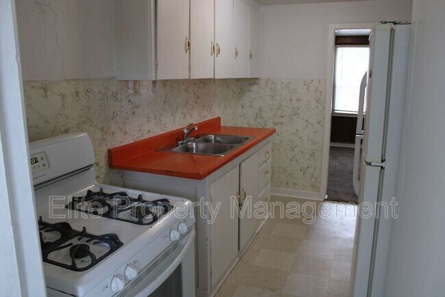 Photo - 2727 Santa Fe Dr Unit APT 1