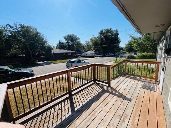 1820 6th St W Unit 1820 6th St W