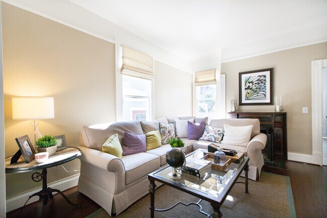 Photo - 324 S Euclid Ave Unit B