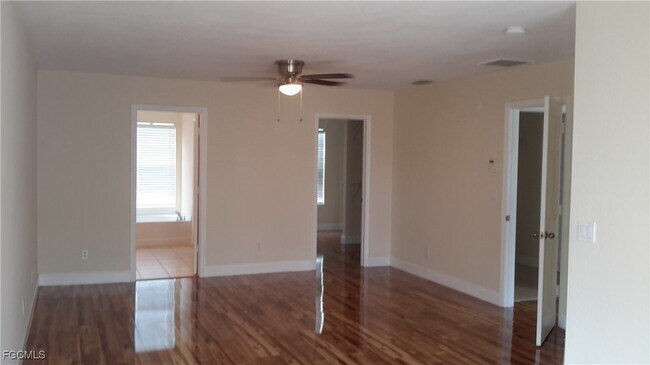 Photo - 2054 Willow Branch Dr