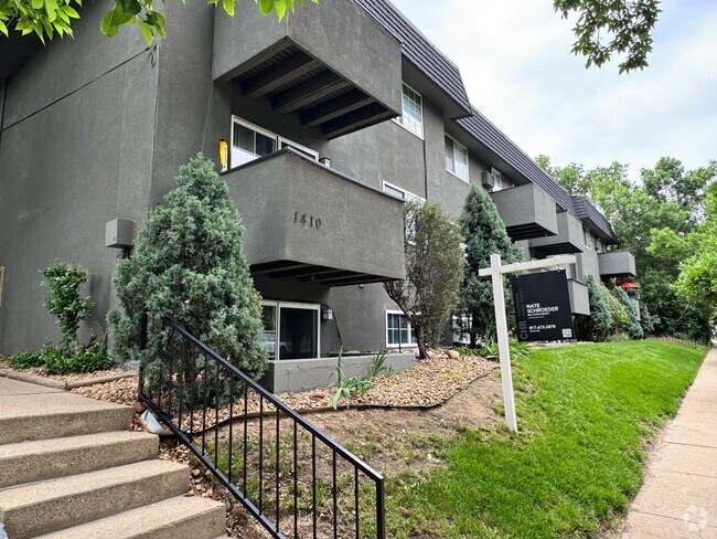 Building Photo - 1410 York St Rental