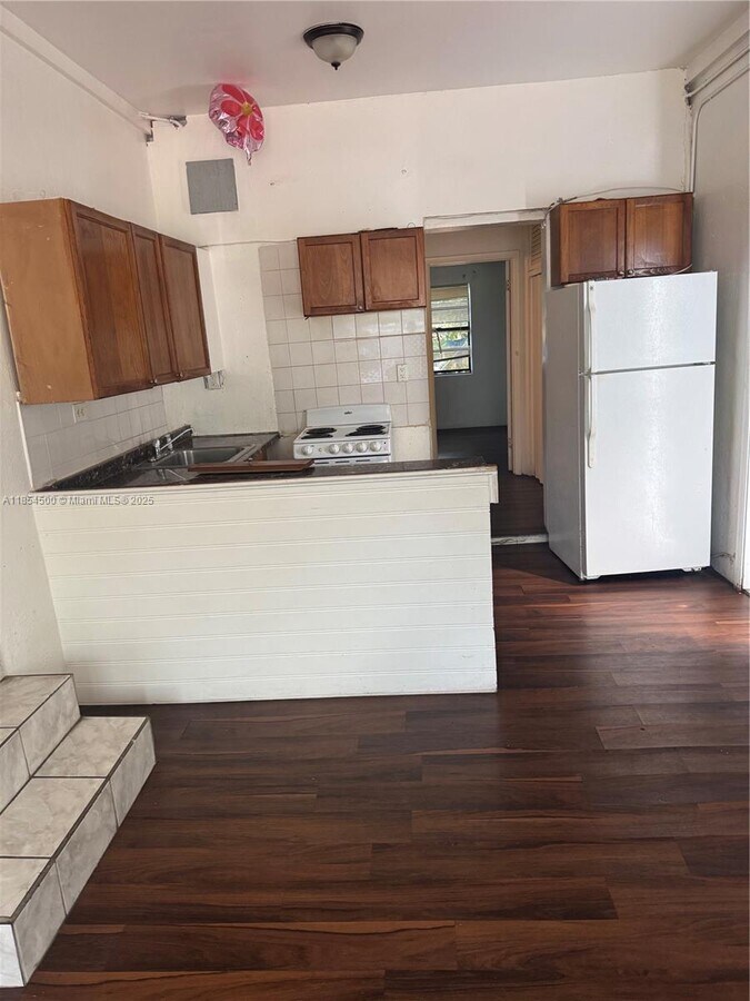 Photo - 1180 NE 160th Terrace House