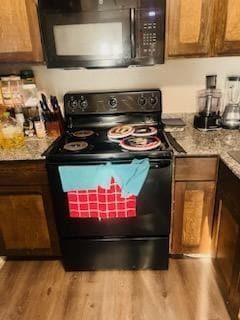 Building Photo - 9837 Walnut St Unit 105