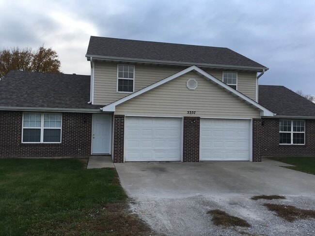 Building Photo - 5357 Ponderosa St. Unit Apartment  A