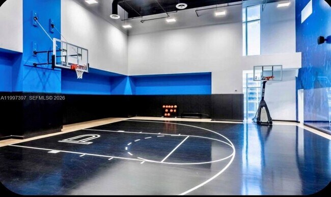 Photo - 851 NE 1st Ave Unit 304