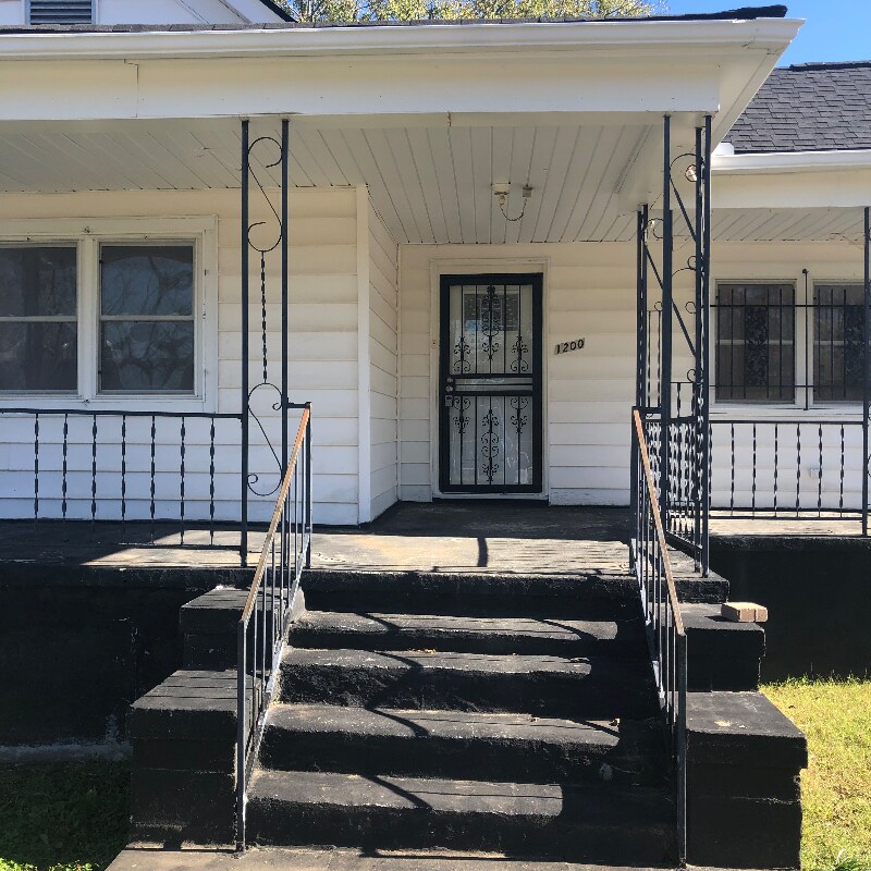 Photo - 1200 N Orchard Knob Ave