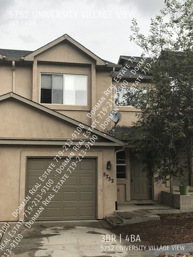 Townhome with garage - Townhome with garage