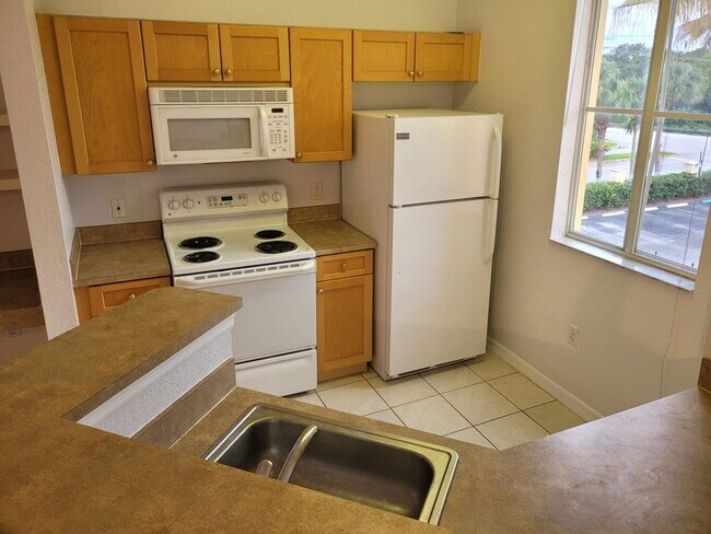 Photo - 11010 Legacy Dr Unit 301