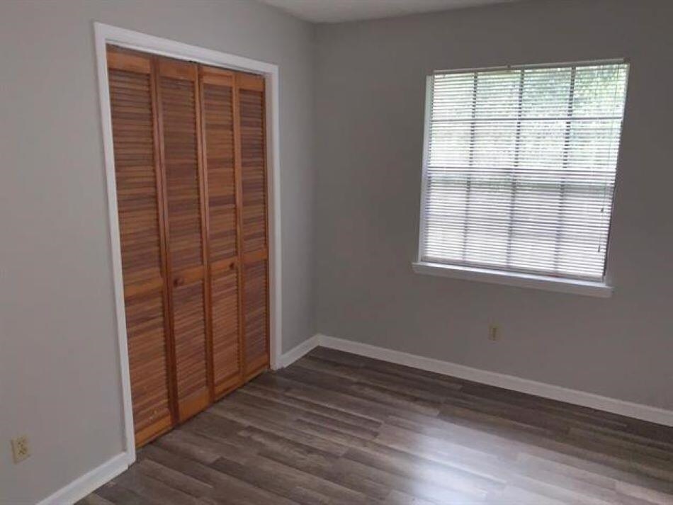 Photo - 145 Horseshoe Dr