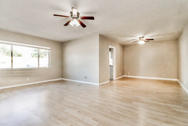 Photo - 1734 38th Ave N