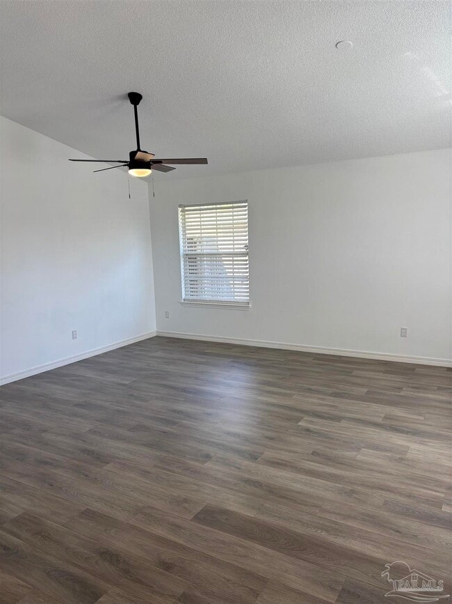 Photo - 3154 Seafarers Way