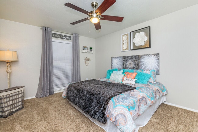 Bainbridge Apartments