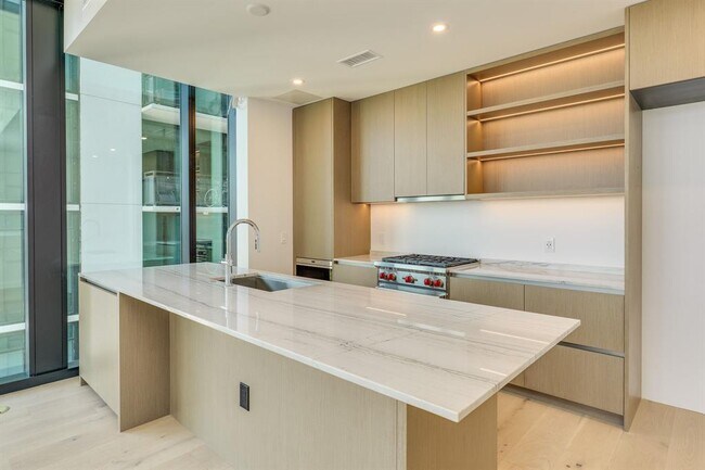 Photo - 610 Davis St Unit 2305