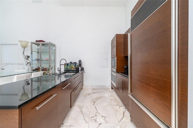 Photo - 475 Brickell Ave Unit 2209