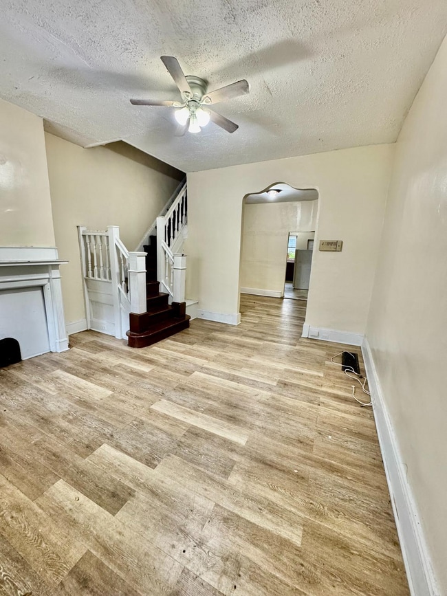 Photo - 220 S Millick St