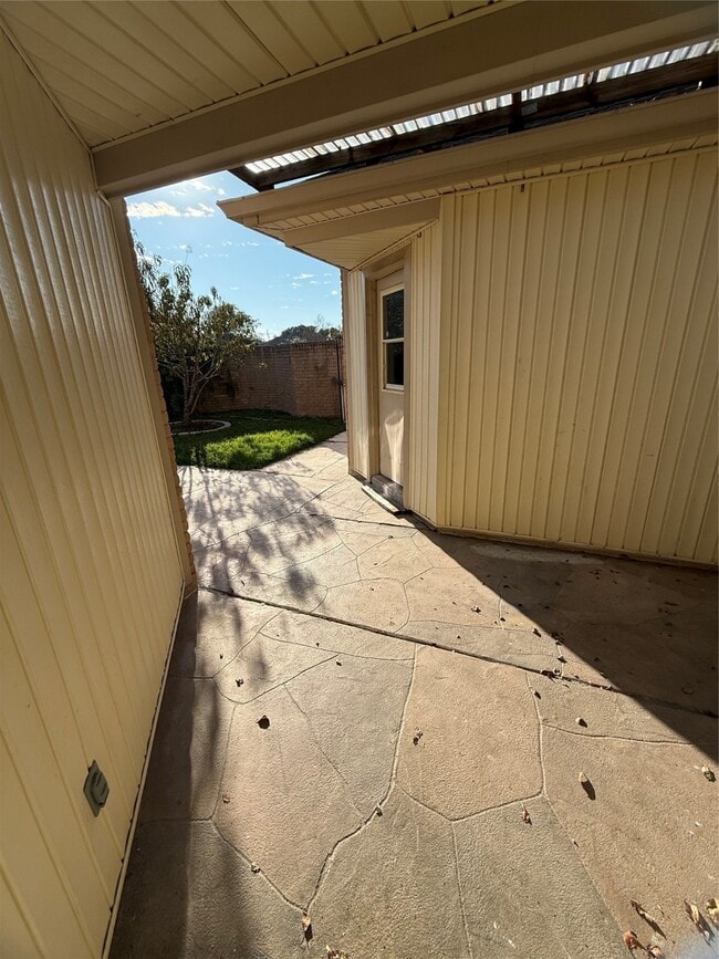 Photo - 4027 Summit Valley Dr