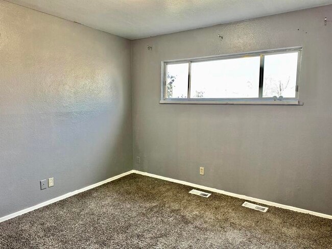 Photo - 4728 S 4180 W