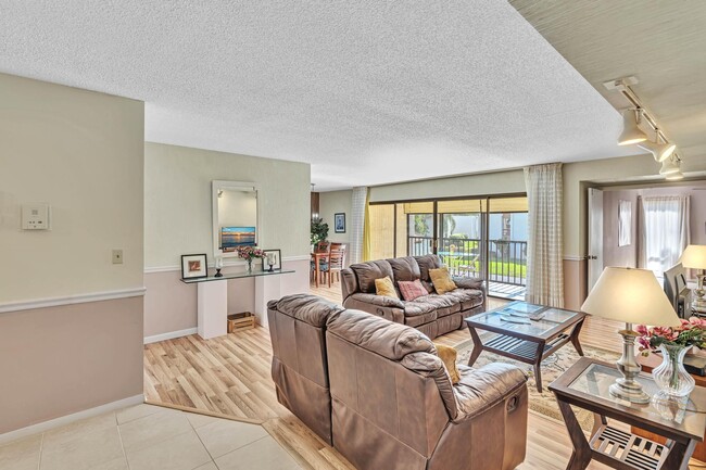Photo - 22089 Cocoa Palm Way Condo Unit 255
