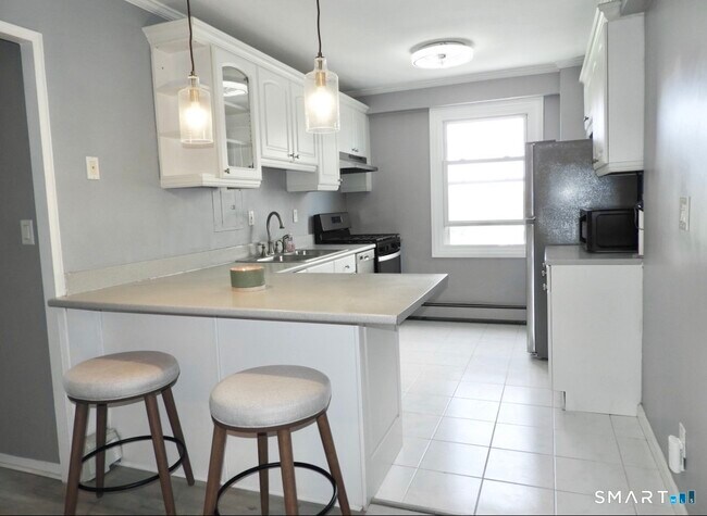 Photo - 30 Glenbrook Rd Unit 10F